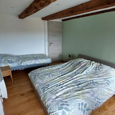 Sur Les Hauteurs De *