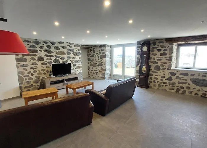 Hébergement de vacances Sur Les Hauteurs De Cassuéjouls *